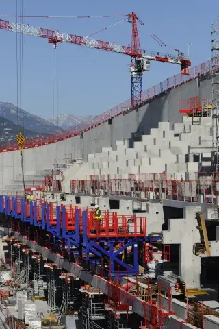 allianz-riviera-a9-f-vigouroux-vinci-11-2012-024451