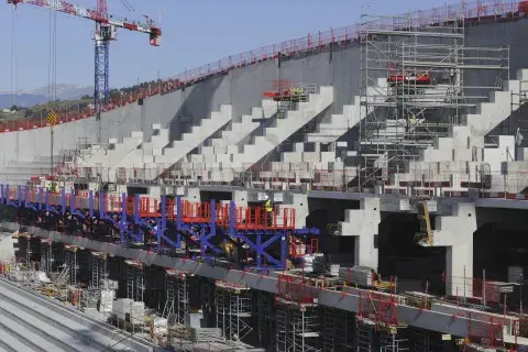 allianz-riviera-a9-f-vigouroux-vinci-11-2012-025702