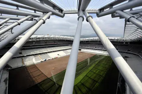 allianz-riviera-nice-07-2013-006227