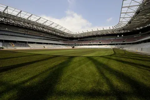 allianz-riviera-nice-07-2013-013906